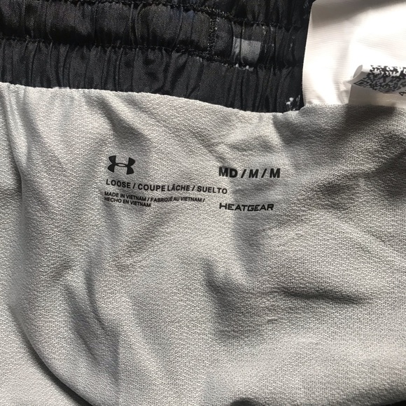 Under Armor Women’s Running short - Picture 5 of 6